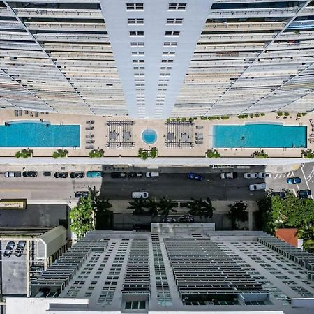 Miami Vice Oceanfront Sky Villa Ngoại thất bức ảnh