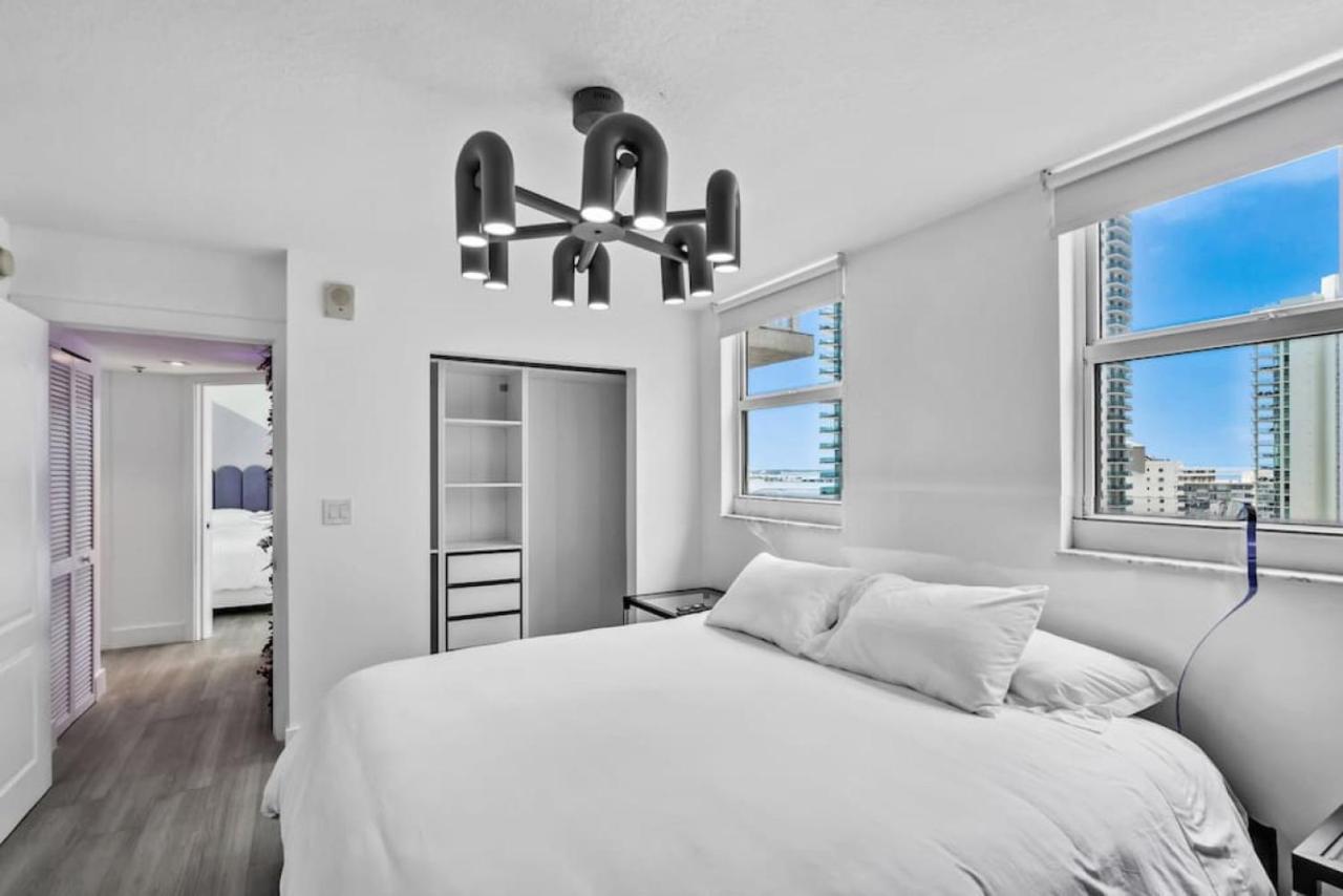 Miami Vice Oceanfront Sky Villa Ngoại thất bức ảnh