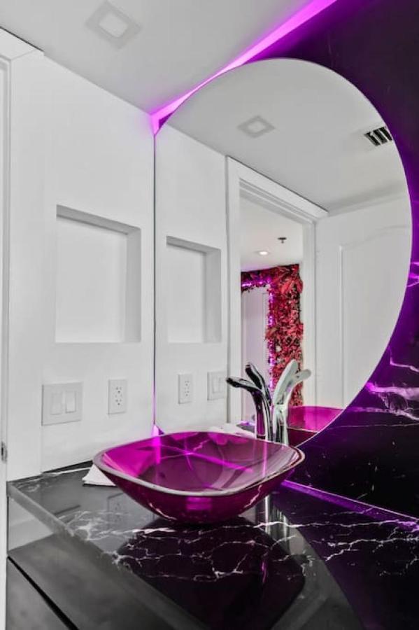 Miami Vice Oceanfront Sky Villa Ngoại thất bức ảnh